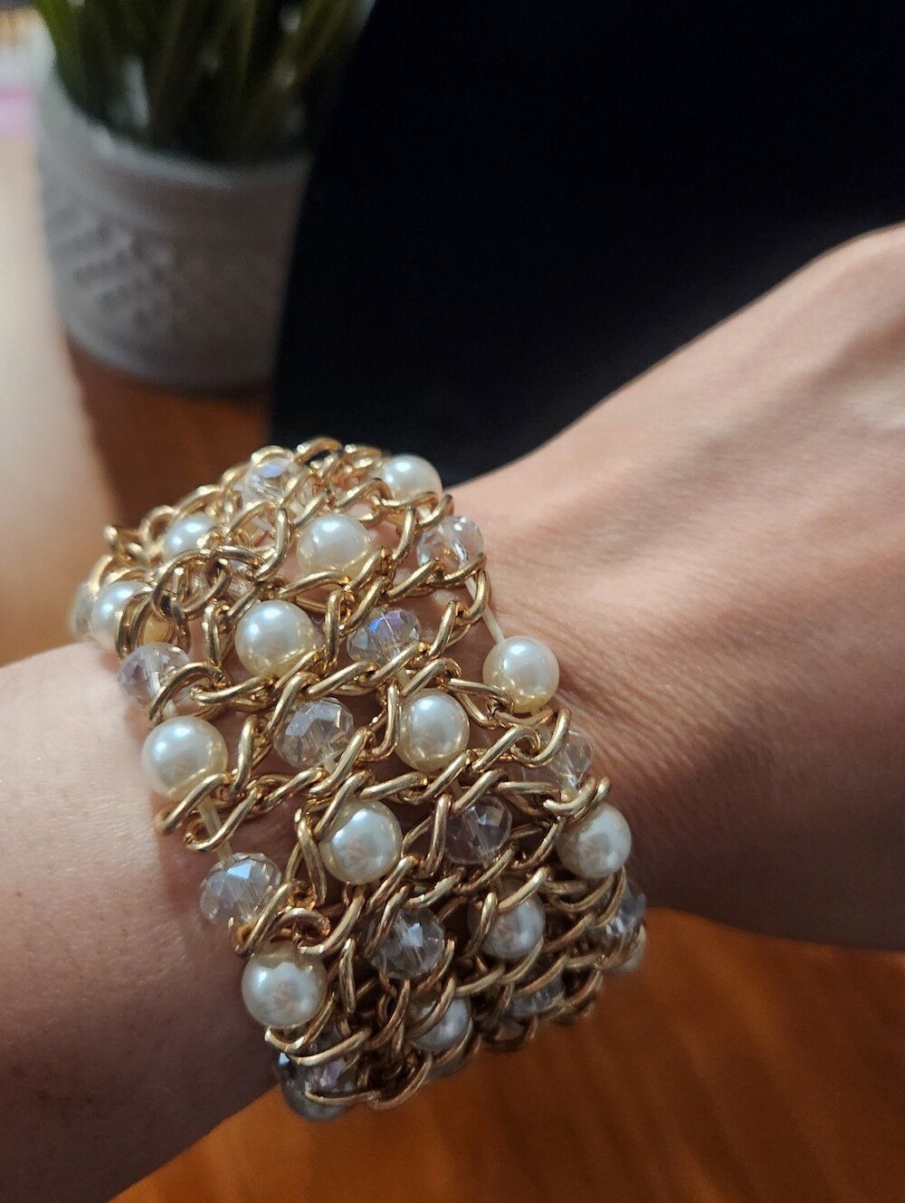 Pearl N Gold Necklace Stretchy